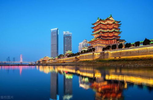 南昌房?jī)r(jià)三連跌,南昌紅谷灘房?jī)r(jià)跌了3000元,南昌炒房客丟盔棄甲